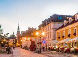 Hotel Restauracja Caspar, ξενοδοχείο σε Jelenia Góra