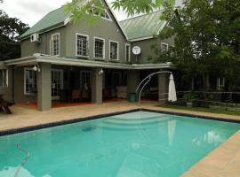 Highlands Creek Self Catering Accommodation, hotel in Nelspruit
