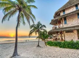 Alaya Tulum by Ahau Collection