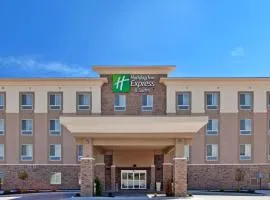 Holiday Inn Express Topeka North by IHG