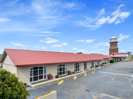 A picture of the hotel: Tower Lodge Motel