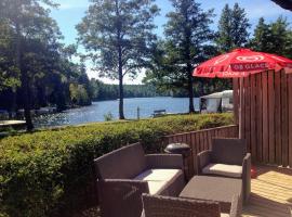 Yxningens Holiday Homes, Cottages and Camping,位于Gusum的酒店