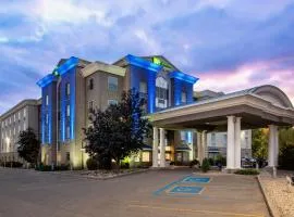 Holiday Inn Express Hotel & Suites Saskatoon, an IHG Hotel – hotel w mieście Saskatoon