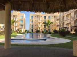 A picture of the hotel: Marina Diamante Planta Baja