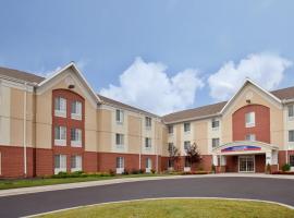 A picture of the hotel: Candlewood Suites Kansas City, an IHG Hotel