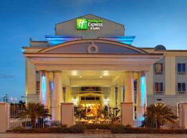 รูปภาพของโรงแรม: Holiday Inn Express Trincity, an IHG Hotel
