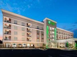 Holiday Inn & Suites Arden - Asheville Airport by IHG