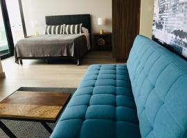 Hotel fotoğraf: Loft Style Condo with Stunning View of Tijuana