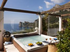 Hotel Photo: Nerano Villa Sleeps 14 with Pool