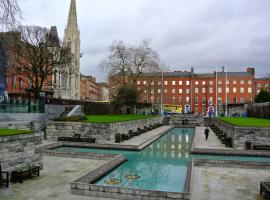 Hotel Photo: Beautiful Apartment In Templebar