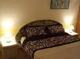 A picture of the hotel: Cozy apartment in the heart of Kyiv city