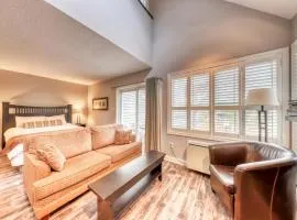 Condo 212 at North Creek Resort by Vacasa