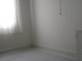 Foto do Hotel: Room for 2 persons, near central market, temple