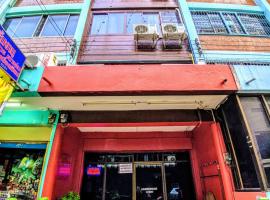 A picture of the hotel: Nap to Nite Hostel