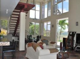 Hotel Photo: Private Luxury Resort Style Villa