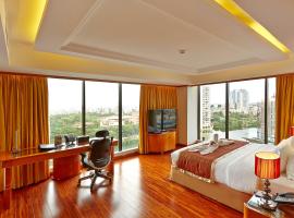 Gambaran Hotel: Six Seasons Hotel