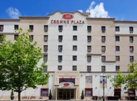 Crowne Plaza Fredericton Lord Beaverbrook, an IHG Hotel, hotel en Fredericton