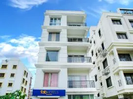 FabHotel Eleanora - New Town