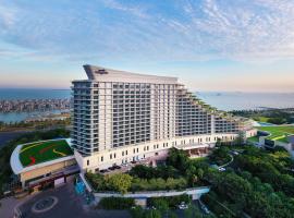 Xiamen International Conference Center Hotel Prime Seaview Hotel، فندق في شيامن