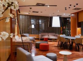 Berenguer IV, hotel a Tortosa