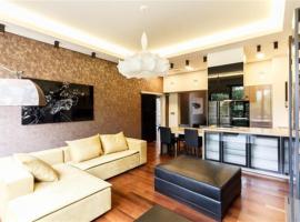 होटल की एक तस्वीर: Luxury Apartment with Terrace