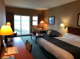 Beach Gardens Resort and Marina, hotel in Powell River