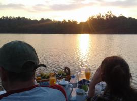 风格别墅旅馆，位于本托塔的酒店