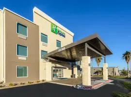 Holiday Inn Express Hotel and Suites Bastrop, an IHG Hotel, מלון בבסטרופ