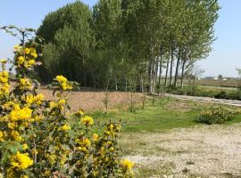 Foto di Hotel: Cascina Garaita