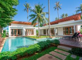 Pranaluxe 4 Bedroom Pool Villa F1, hotel in Pran Buri