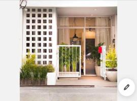 Hotel Photo: 3Bedrooms City Nimman