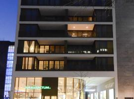 A picture of the hotel: 2 · High-Quality in the heart of Stuttgart 2