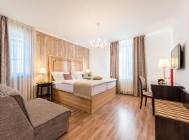 Plitvice Falls Cottage - Luxury rooms & Dinner, hotel i Plitvica selo
