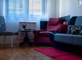 Hotel kuvat: Red Car Apartment