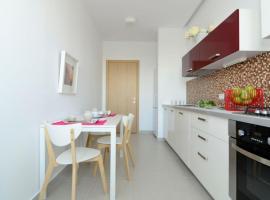 酒店照片: Bright and spacious apartment in the center of Ibiza