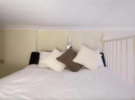 Фотография гостиницы: Club Royal Park Apartment 1136