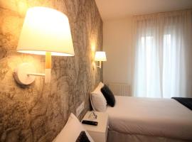 Hotel Photo: Hotel Vilagarcia