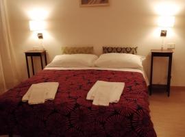 Hotel Photo: Allacattedrale