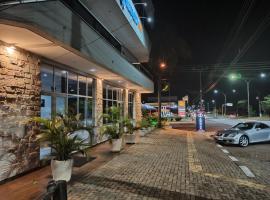 Hotel Iguassu Inn, hotel v destinaci Foz do Iguaçu