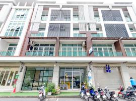 Central View Hostel, hotel in Hat Yai