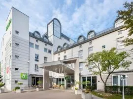 Holiday Inn Lübeck, an IHG Hotel、リューベックのホテル