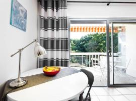 Hotel foto: Anglet-Biarritz: résidence à services: piscine, tennis, s d sport