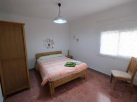 ホテル写真: Apartament Tarracoliva