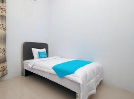 Hotel Photo: Airy Eco Syariah Danau Sentarum 12B Pontianak