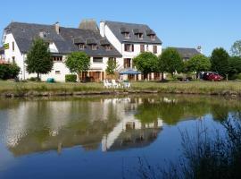 A picture of the hotel: Chambres d'hôtes - Domaine de la Grangeotte