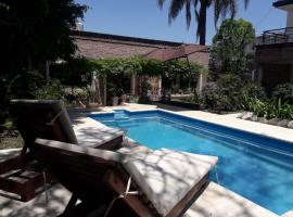 Hình ảnh khách sạn: CABAÑA VILLA CLUB 1 cerca del aeropuerto el Palomar