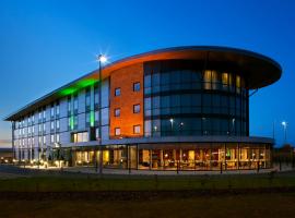 Фотография гостиницы: Holiday Inn Salisbury - Stonehenge, an IHG Hotel