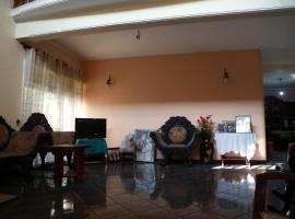 A picture of the hotel: Chandrani HomeStay