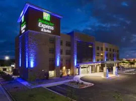 Holiday Inn Express & Suites - San Marcos South by IHG