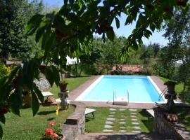 A picture of the hotel: Agriturismo Lo Strettoio